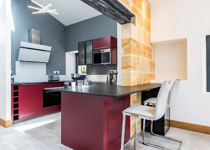 Ferienhaus L'ecrin Du Chateau Canon Montsegur