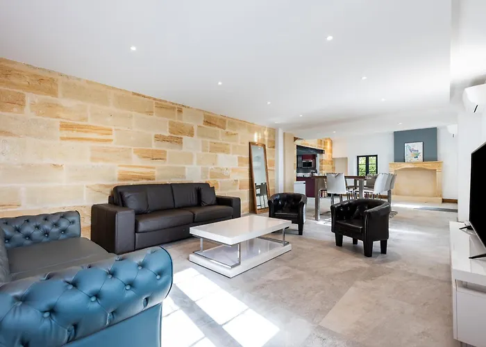 L'ecrin Du Chateau Canon Montsegur